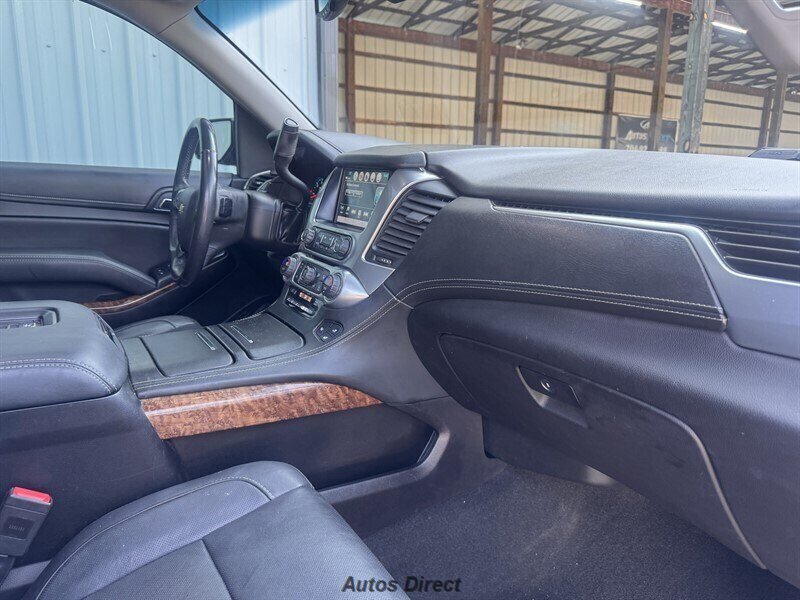 Used 2018 Chevrolet Tahoe 4WD LT w/ RST EDITION image 27