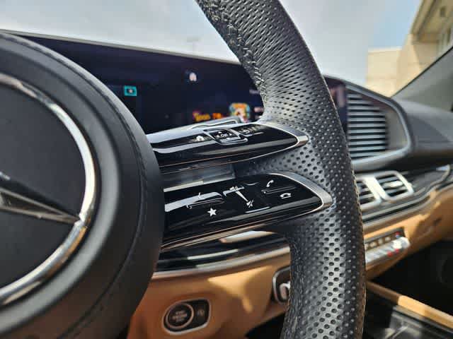Used 2024 Mercedes-Benz GLS 450 4MATIC w/ AMG Line Exterior image 27