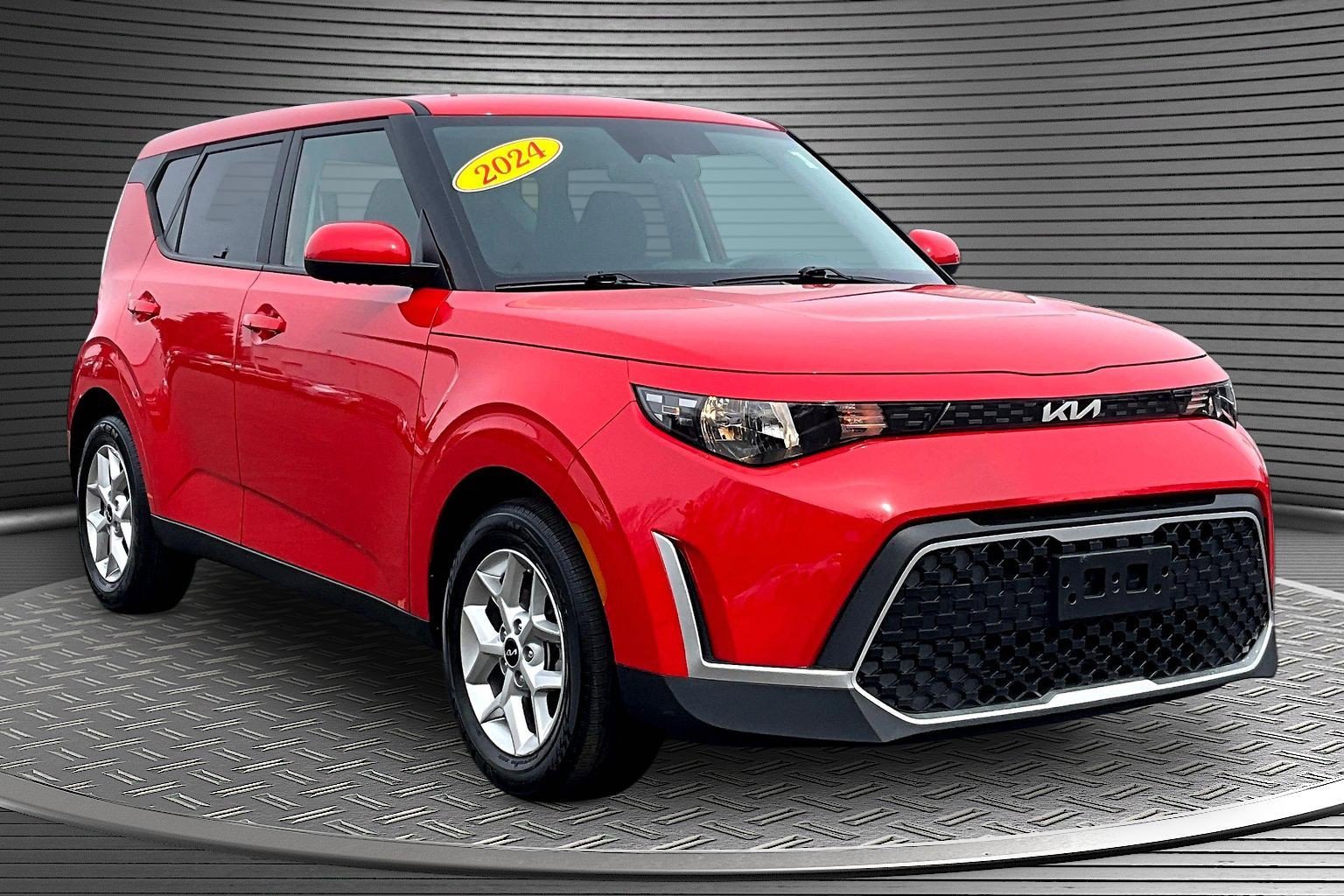 Used 2024 Kia Soul LX w/ Option Group 015