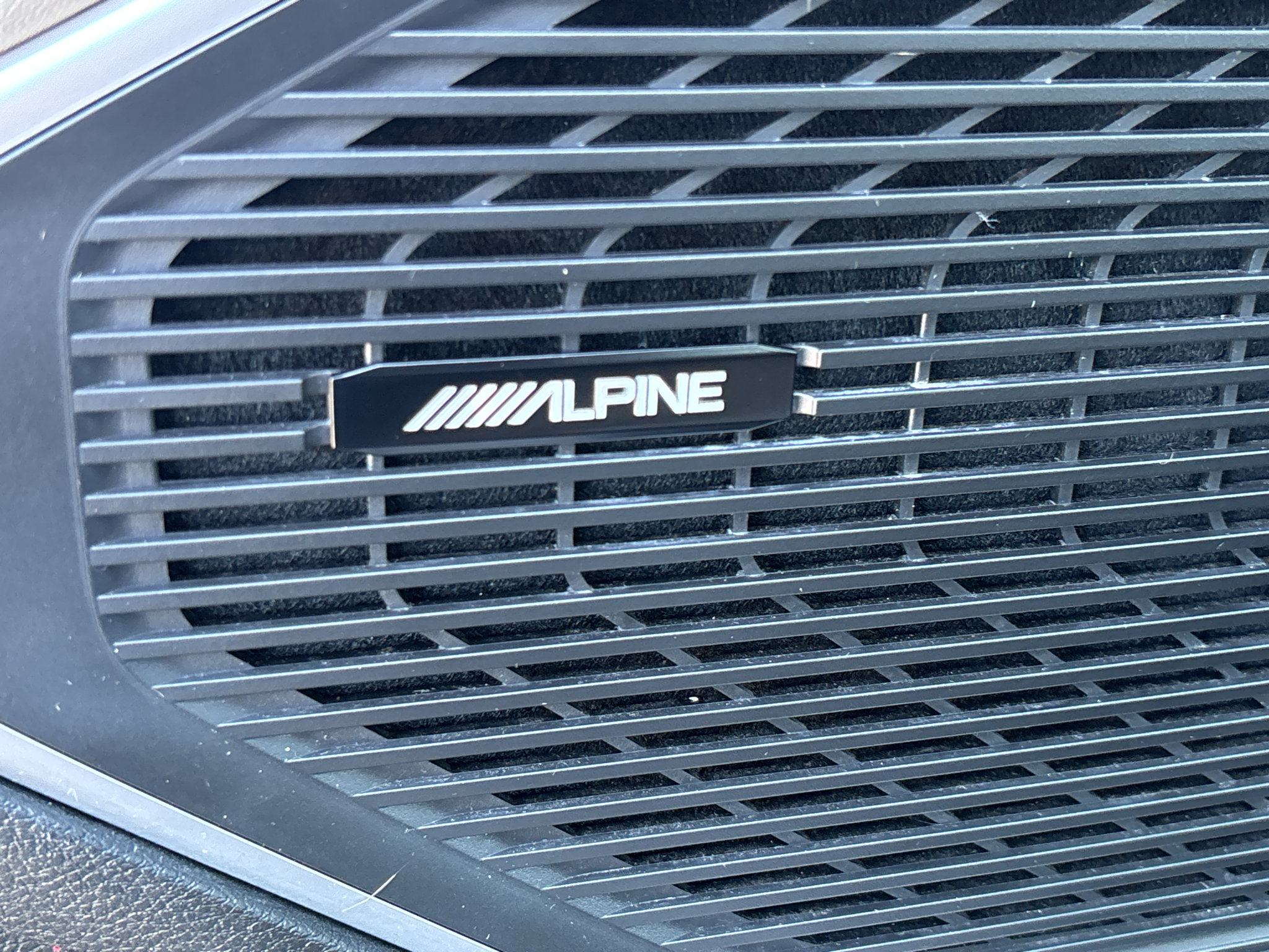 Used 2024 Jeep Wagoneer L Series II RWD image 21