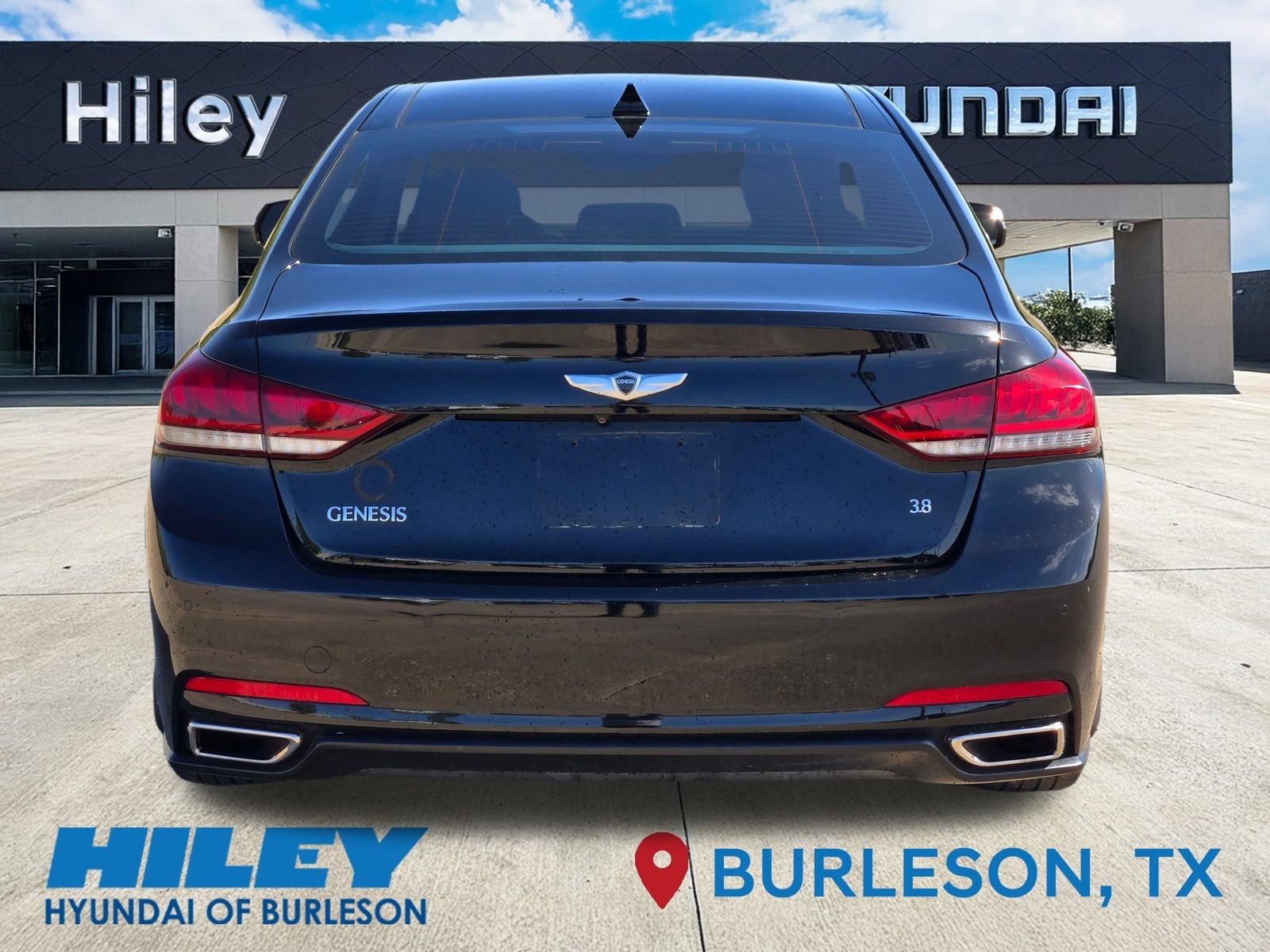 Used 2015 Hyundai Genesis 3.8 w/ Option Group 04 RWD image 7