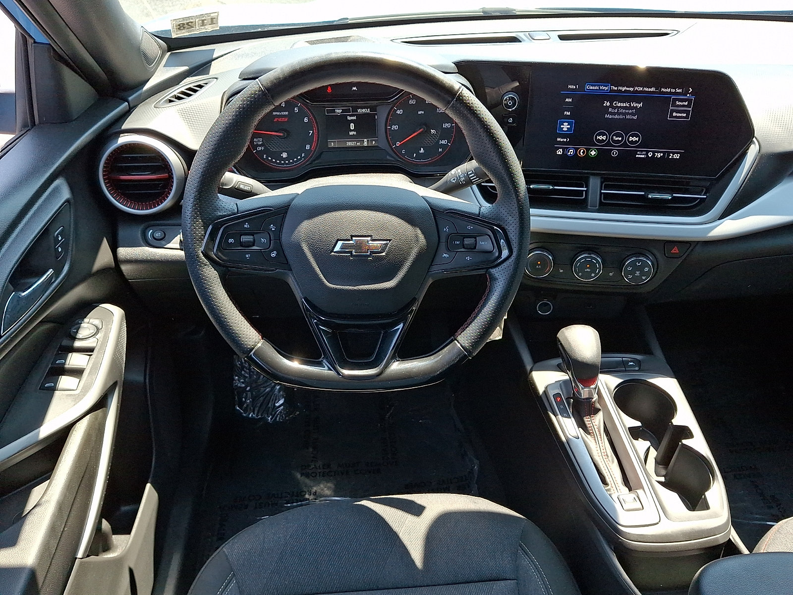 Certified 2024 Chevrolet Trax RS FWD image 12