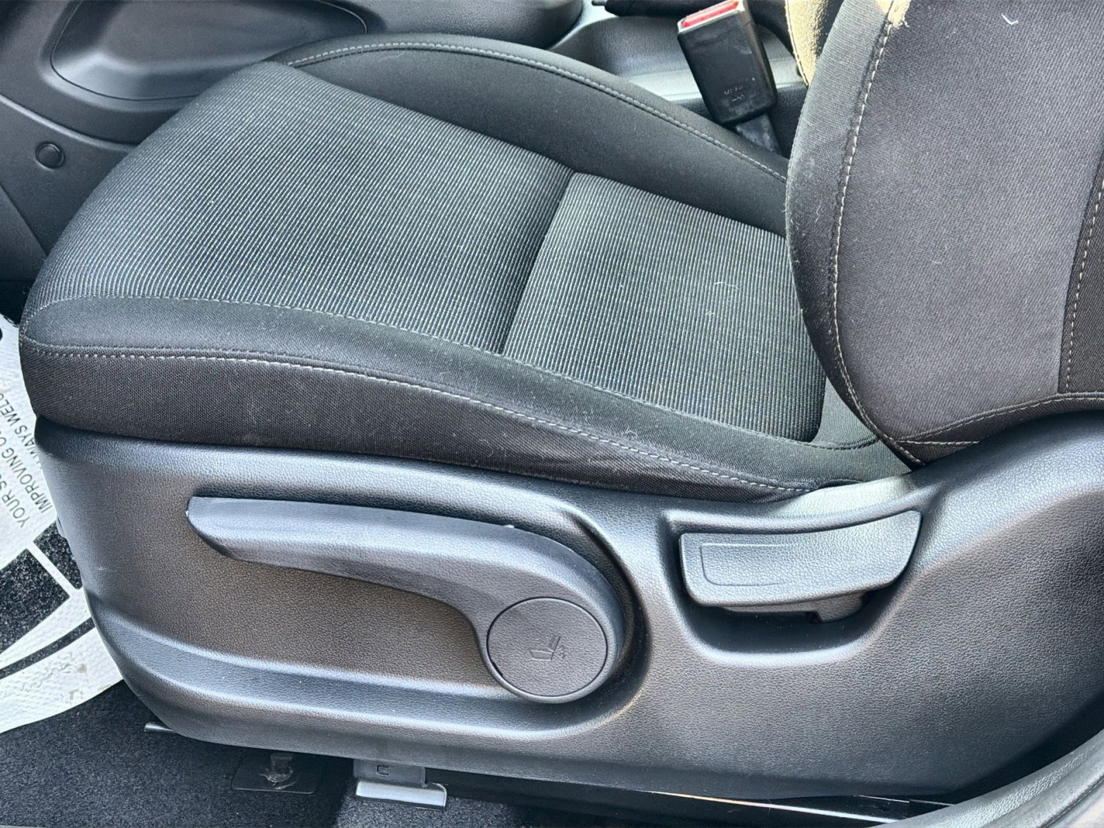 Certified 2022 Hyundai Kona SEL w/ Cargo Package image 14