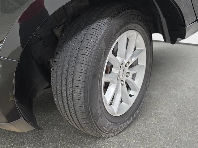 Used 2014 Ford Edge SE FWD image 28