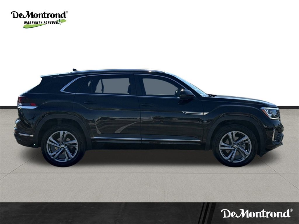 Used 2024 Volkswagen Atlas Cross Sport SEL R-Line image 4