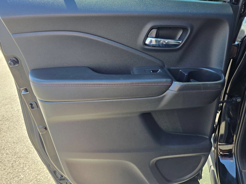 Used 2020 Honda Ridgeline Black Edition image 15