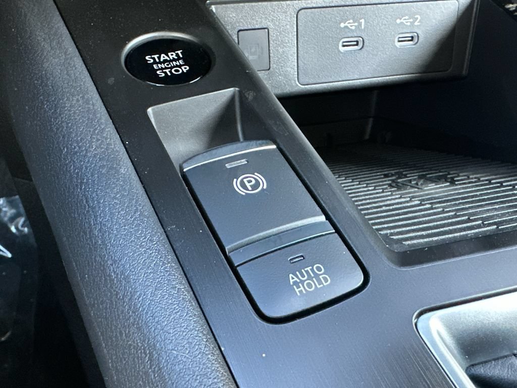 New 2026 Nissan Kicks SV FWD image 25