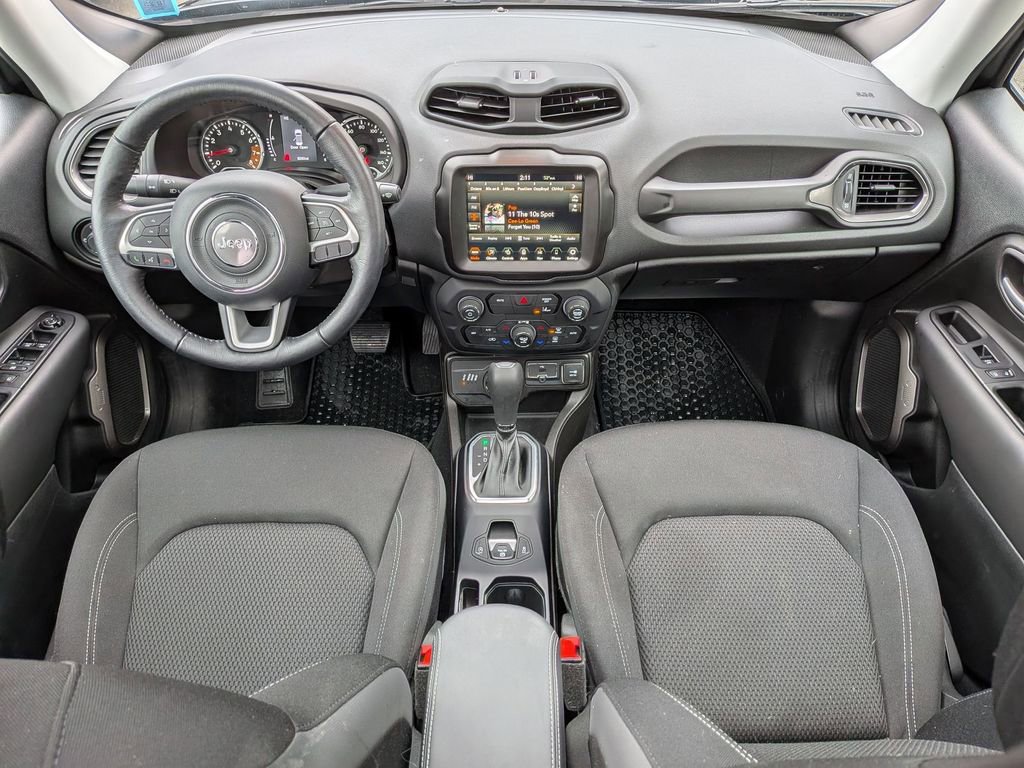 Used 2023 Jeep Renegade Latitude w/ Sun/Sound Group image 21