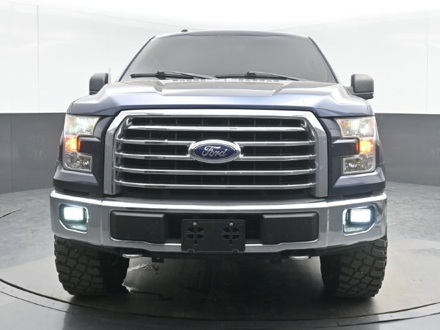 Used 2017 Ford F150 XLT w/ Equipment Group 302A Luxury AWD/4WD image 3