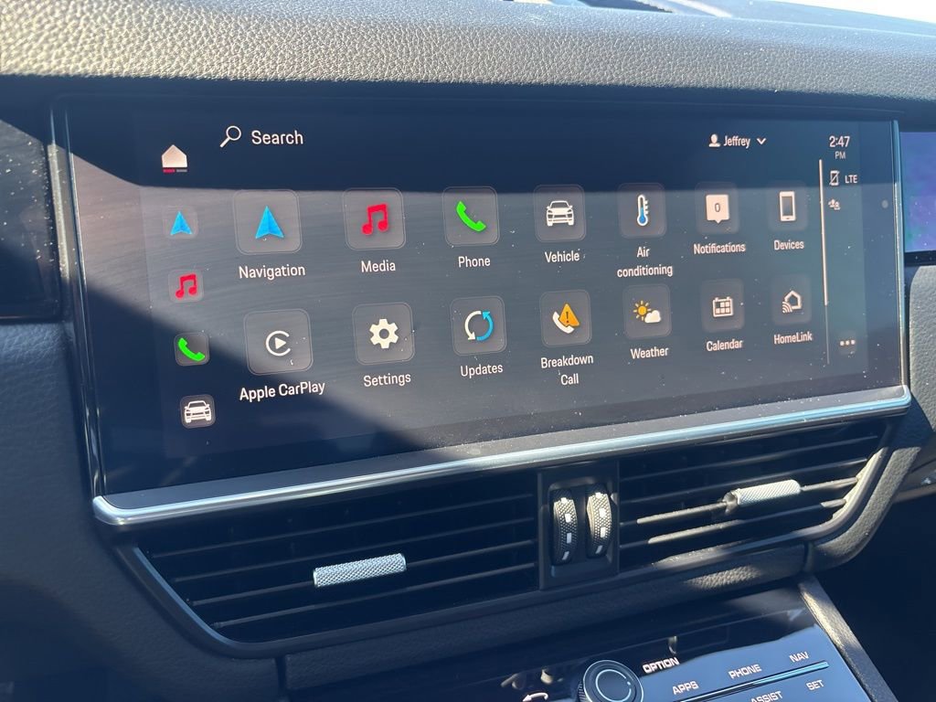 Used 2023 Porsche Cayenne image 22