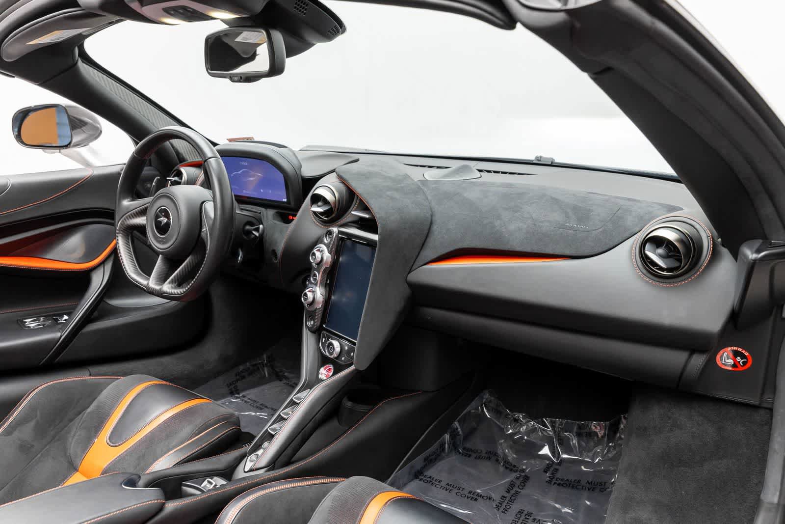 Used 2022 McLaren 720S Spider image 34