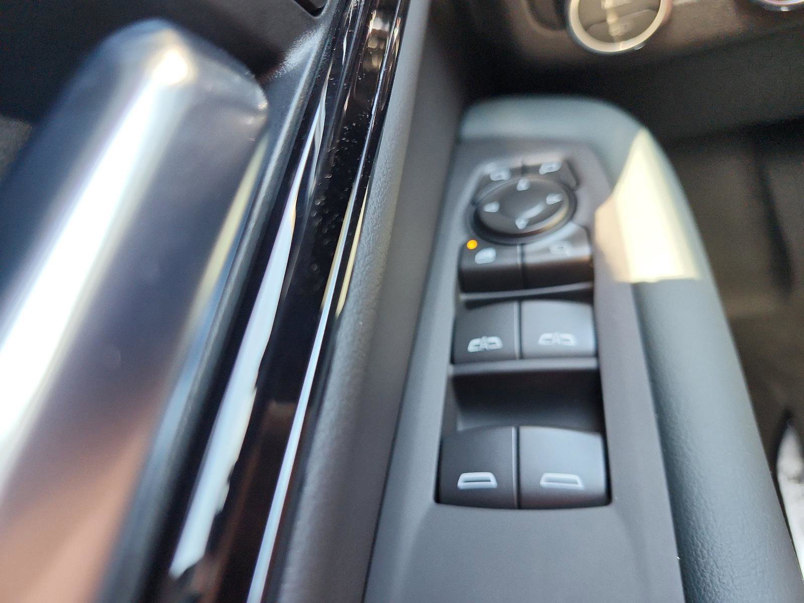 New 2026 GMC Yukon AT4 w/ AT4 Premium Plus Package image 18