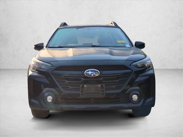 Used 2023 Subaru Outback Onyx Edition AWD/4WD image 2