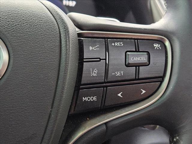 Used 2021 Lexus ES 300h w/ Accessory Package FWD image 23
