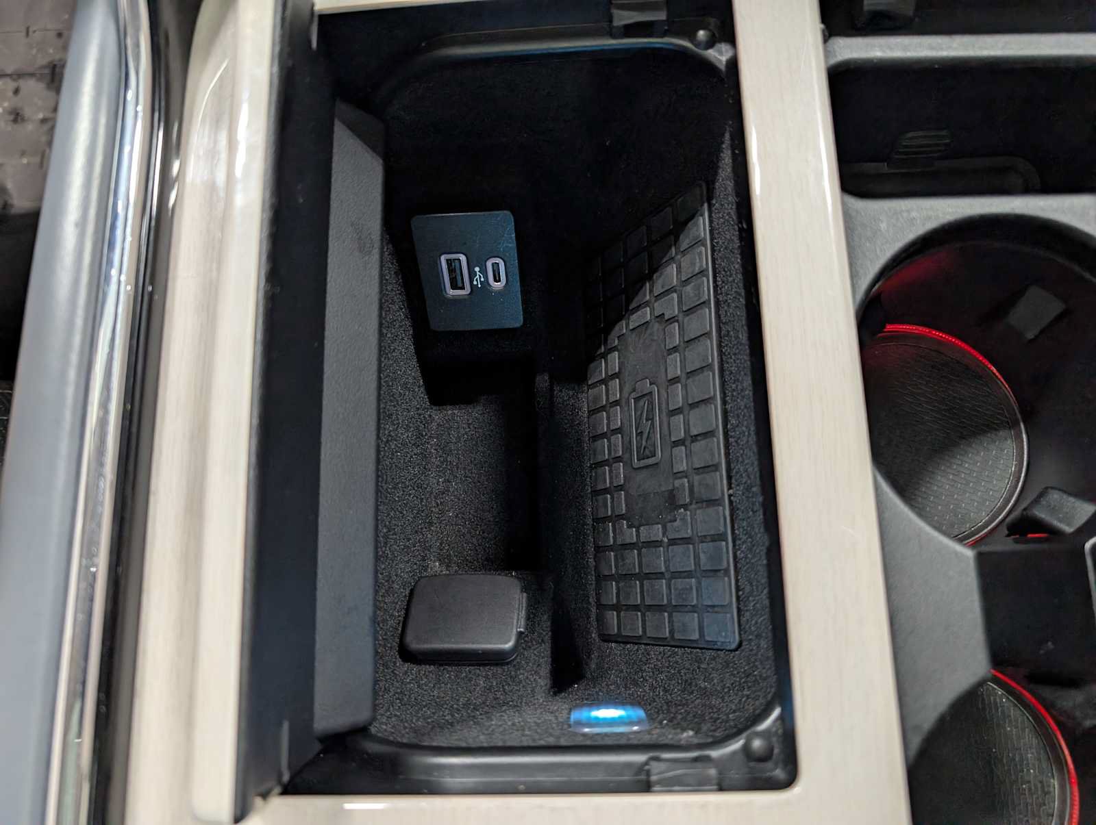 Used 2021 Lincoln Navigator L Black Label w/ Cargo Convenience Package AWD/4WD image 33