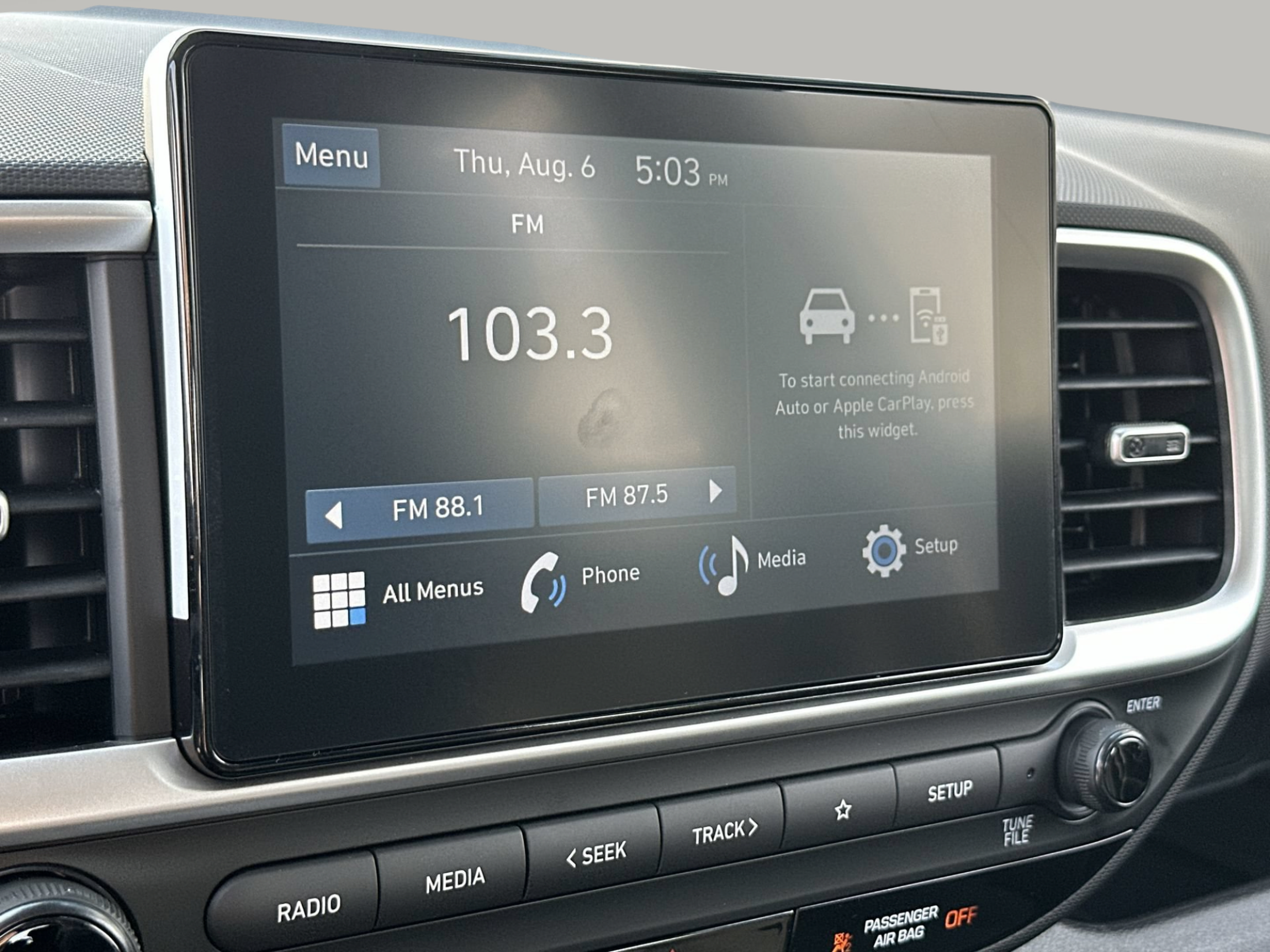 New 2026 Hyundai Venue SE FWD image 12