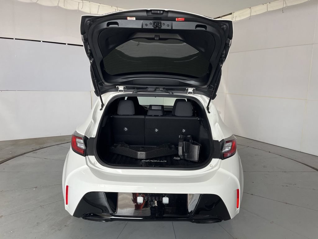 Used 2021 Toyota Corolla SE FWD image 12