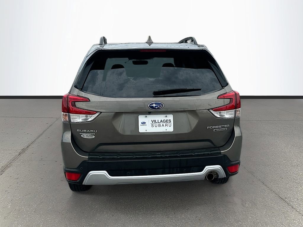 Used 2019 Subaru Forester Touring AWD/4WD image 6