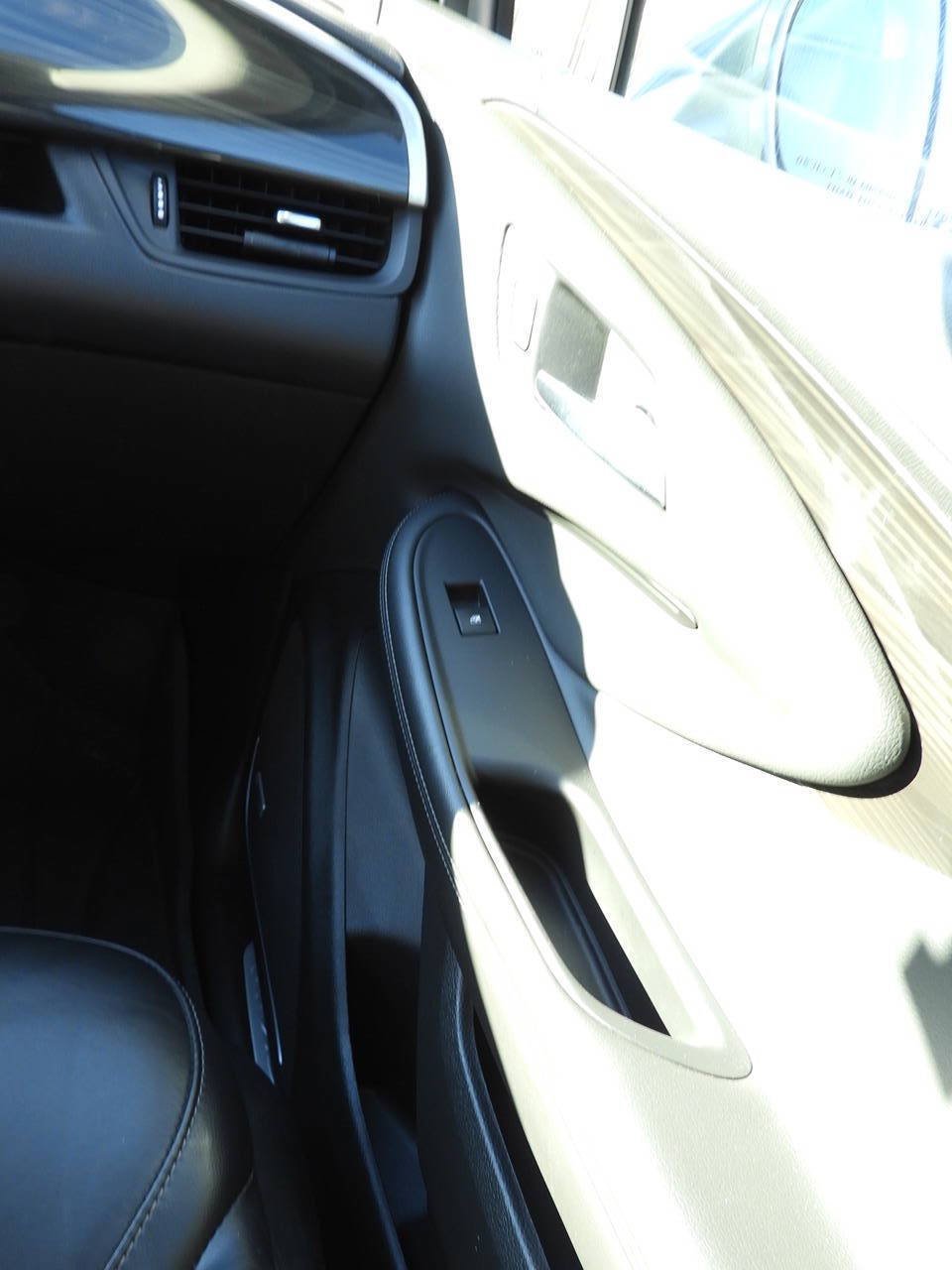 Used 2019 Buick Envision Premium AWD/4WD image 45