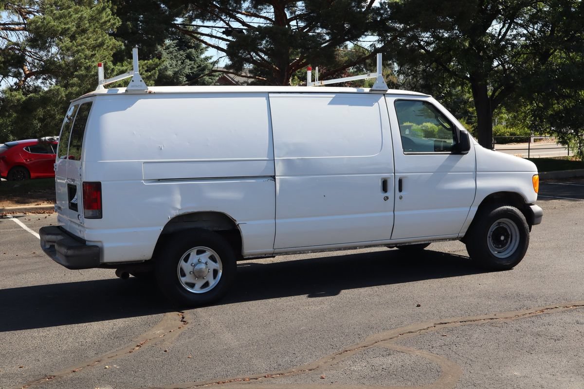 Used 2006 Ford E-250 and Econoline 250 RWD image 4