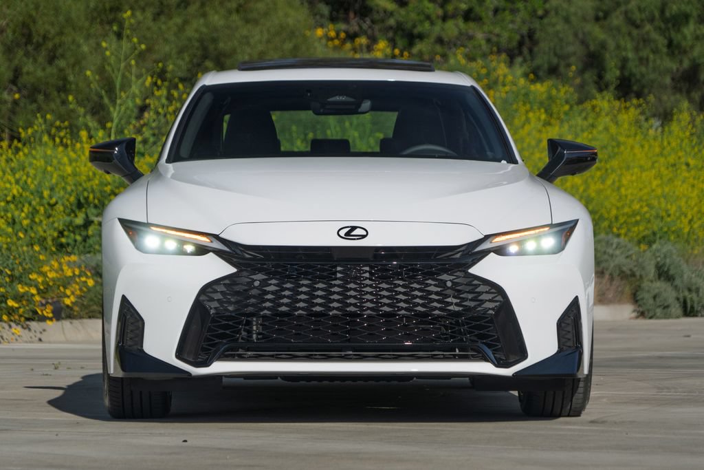 New 2026 Lexus IS 350 F Sport RWD image 4