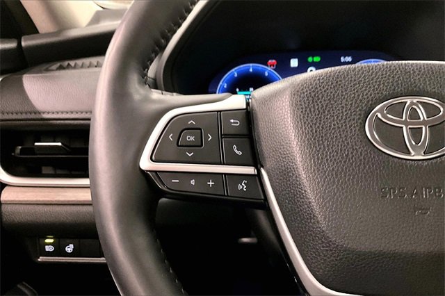 Used 2024 Toyota Grand Highlander Platinum image 24