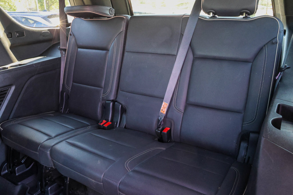 Used 2023 Chevrolet Tahoe Premier AWD/4WD image 16