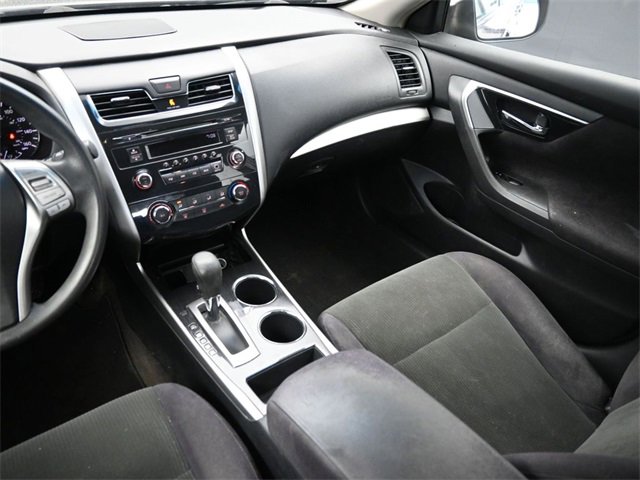 Used 2013 Nissan Altima 2.5 S image 10