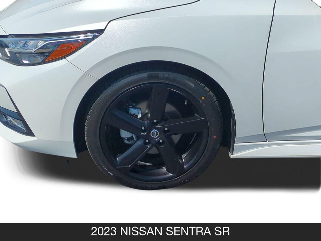 Certified 2023 Nissan Sentra SR w/ Midnight Edition Package FWD image 11