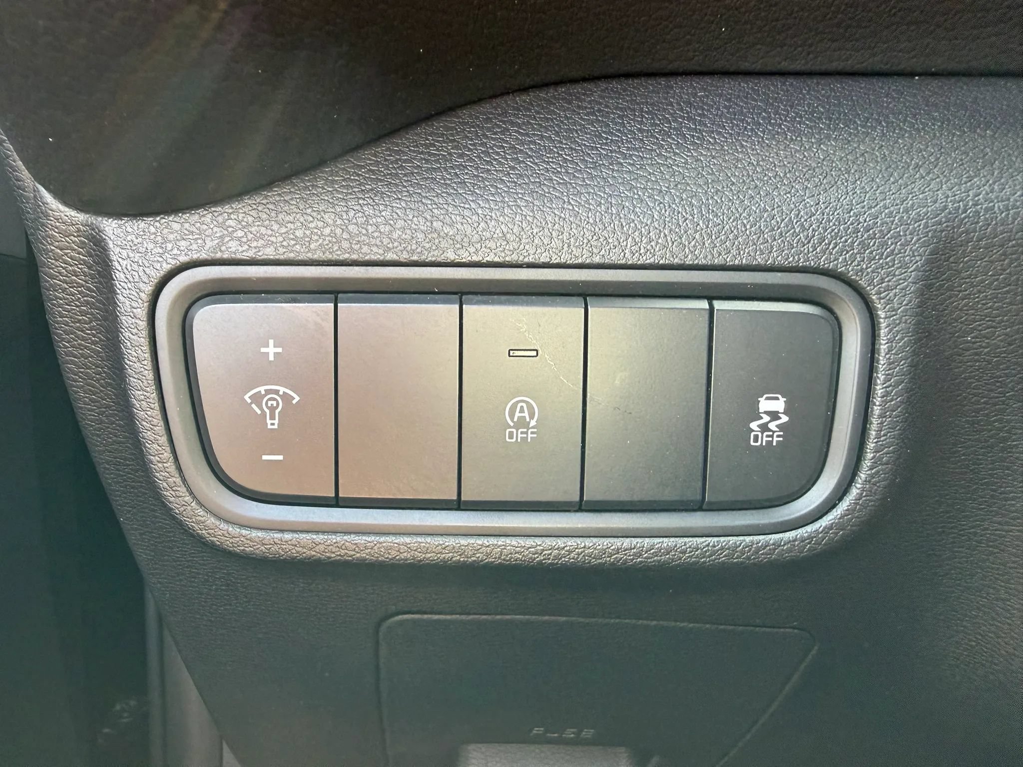Used 2022 Kia Soul LX FWD image 25