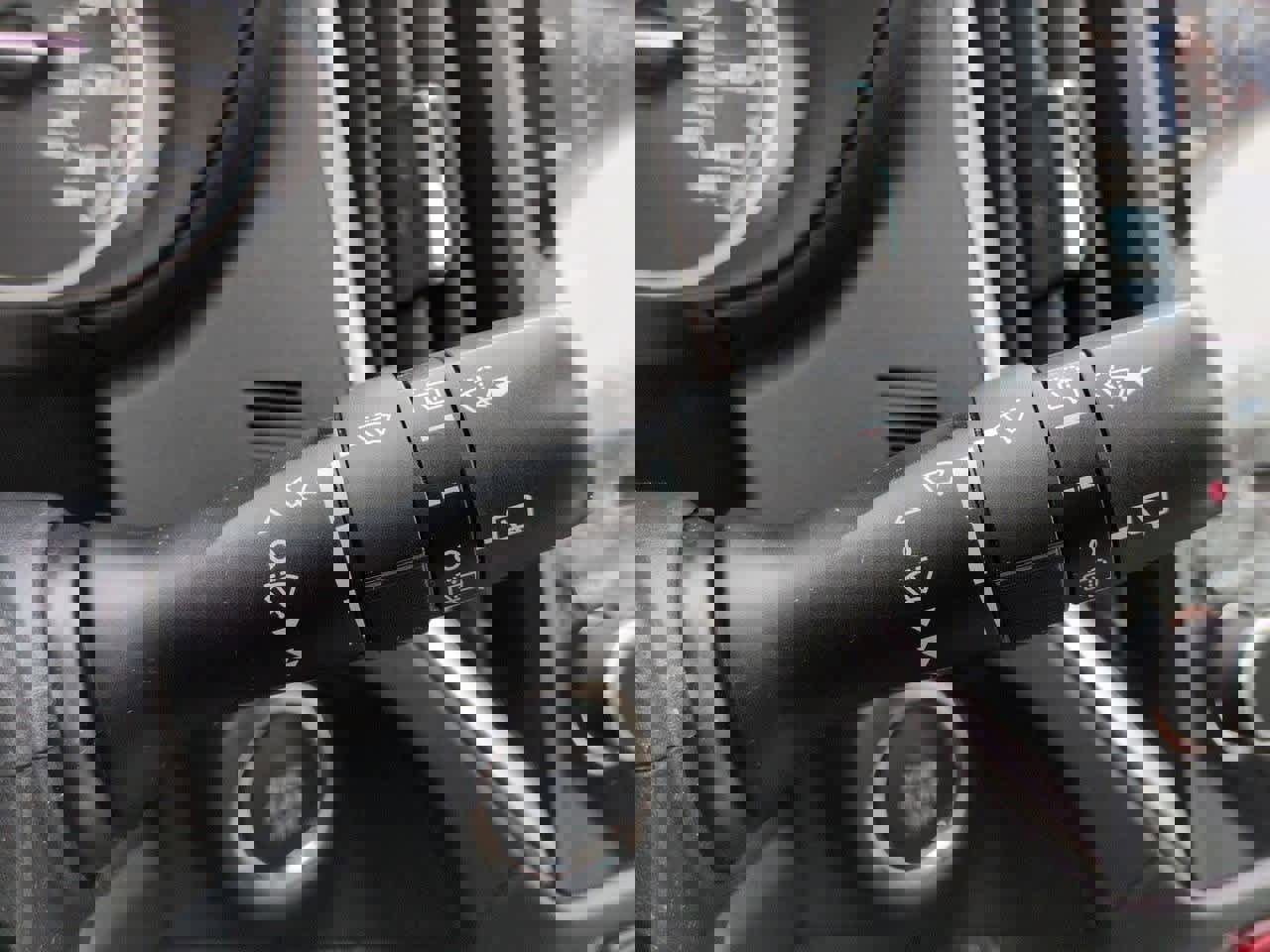 Used 2021 Subaru Forester Limited image 27