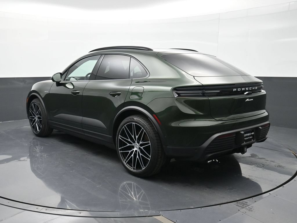 Certified 2025 Porsche Macan Electric RWD image 3