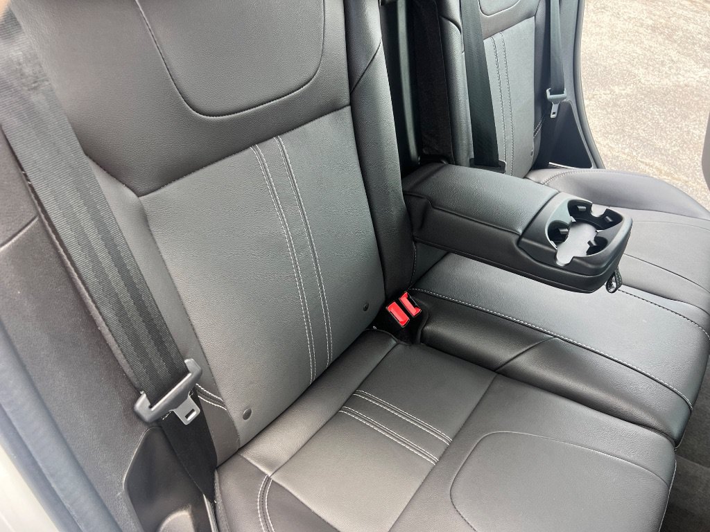 Used 2014 Ford Focus Titanium FWD image 35