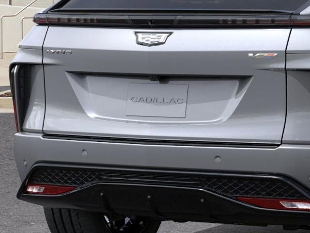 New 2026 Cadillac Lyriq V AWD/4WD image 14
