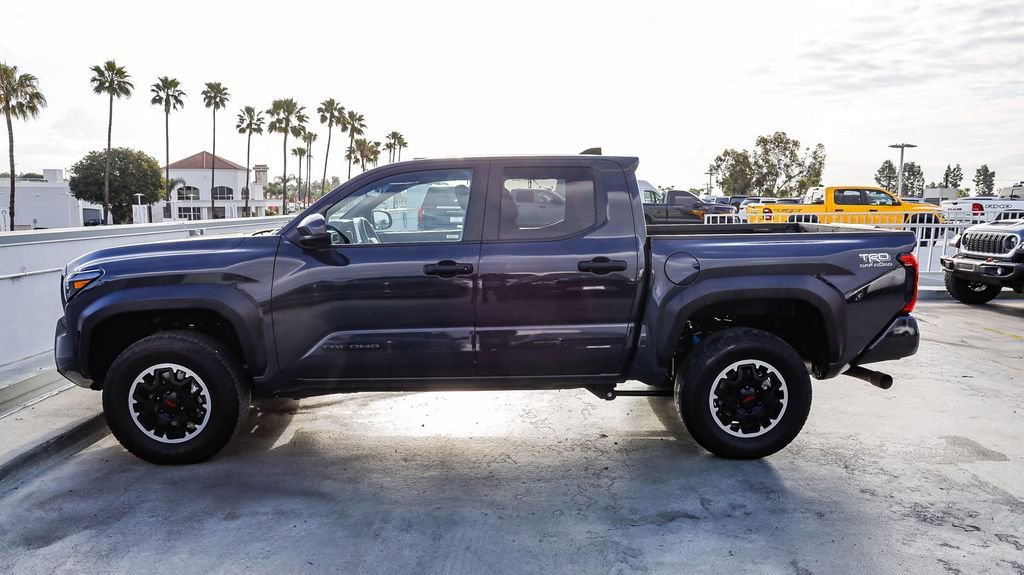 Used 2024 Toyota Tacoma TRD Off-Road AWD/4WD image 14