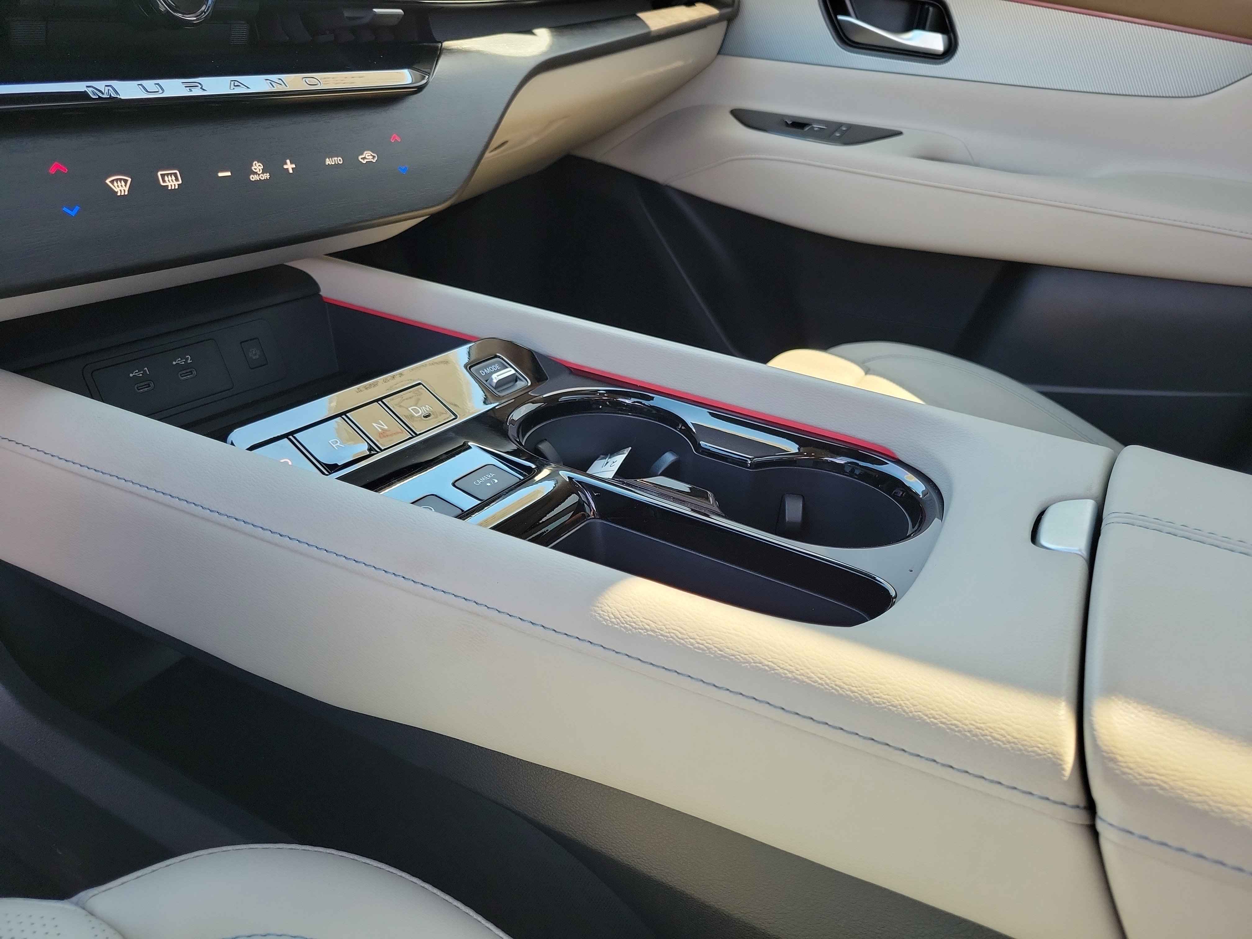 Certified 2025 Nissan Murano Platinum w/ Cargo Package image 29