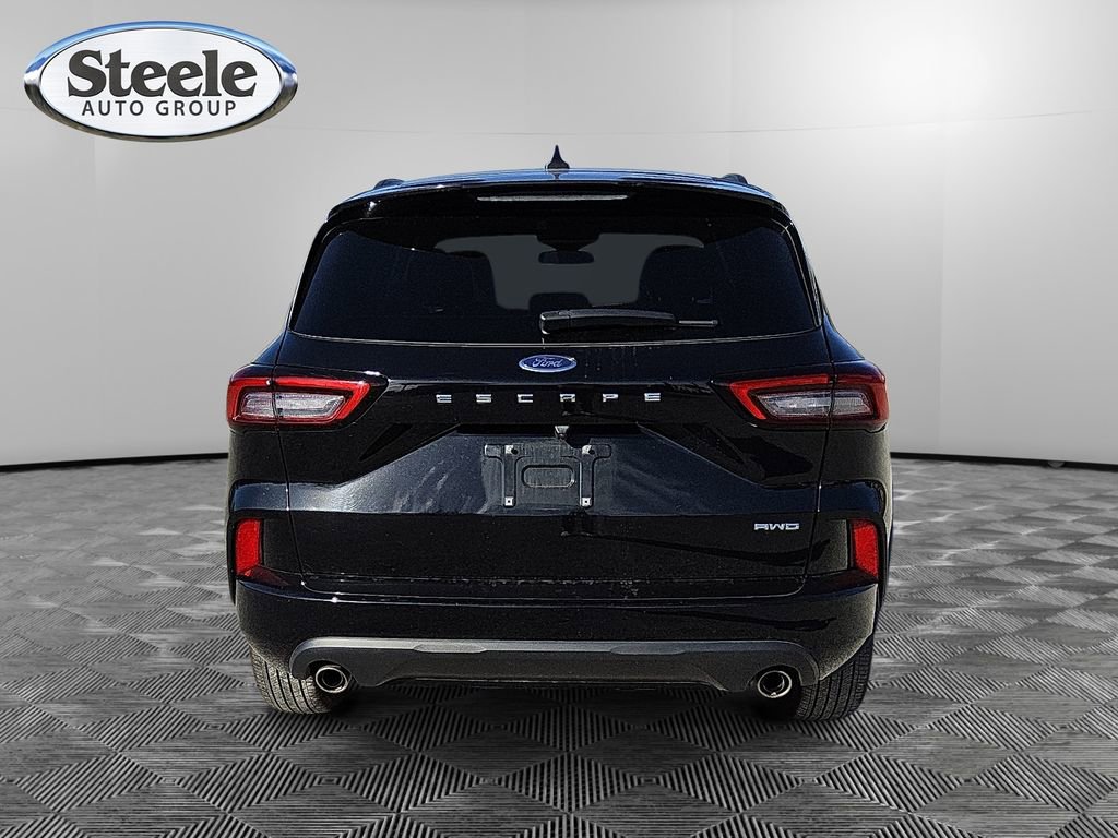 Used 2024 Ford Escape ST-Line image 4