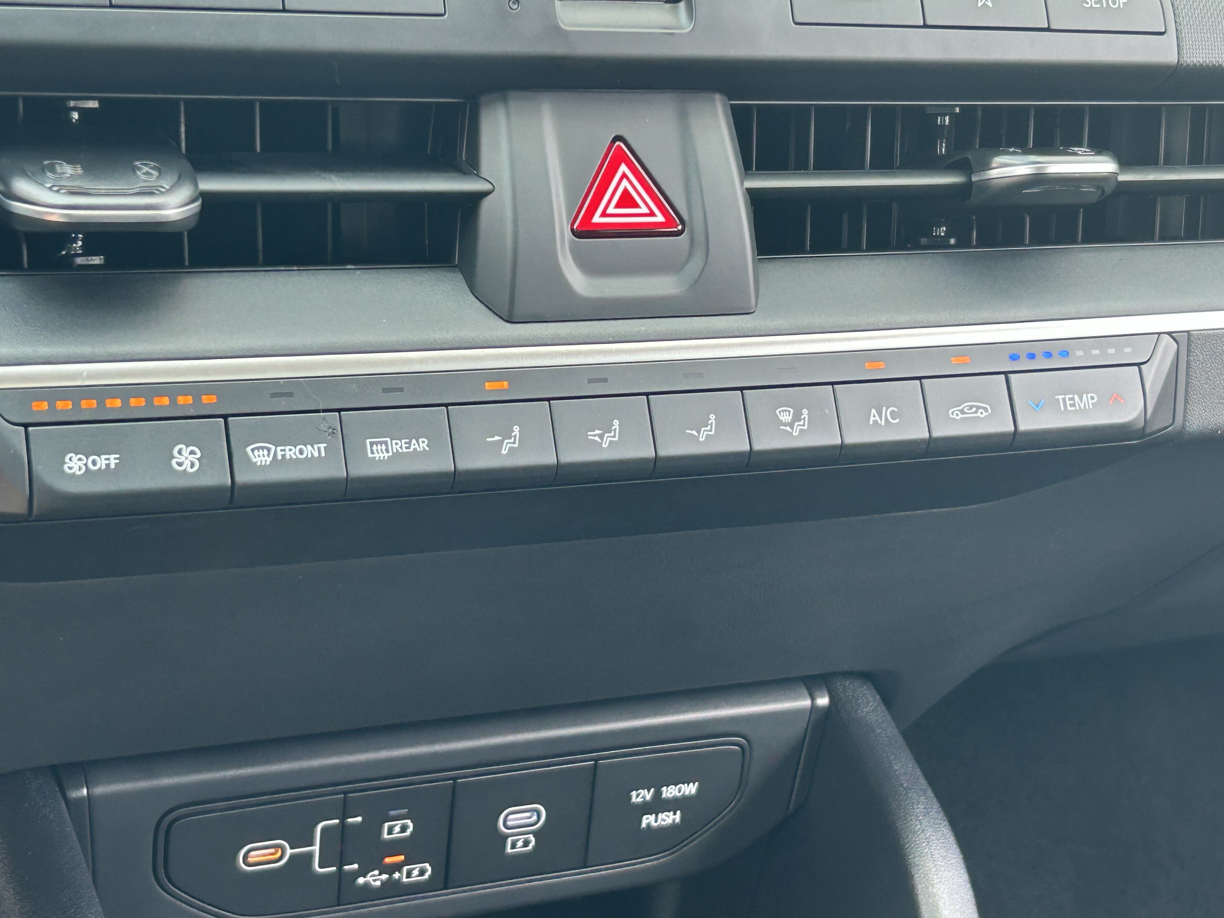 New 2026 Kia K4 FWD image 27