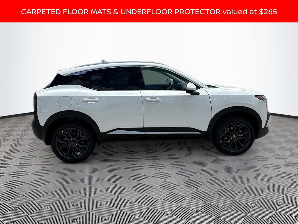 Used 2025 Nissan Kicks SR image 4