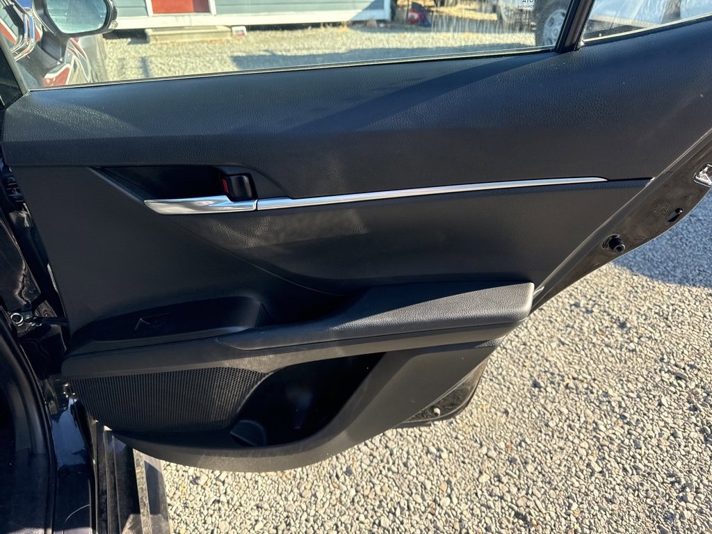 Used 2022 Toyota Camry TRD image 9