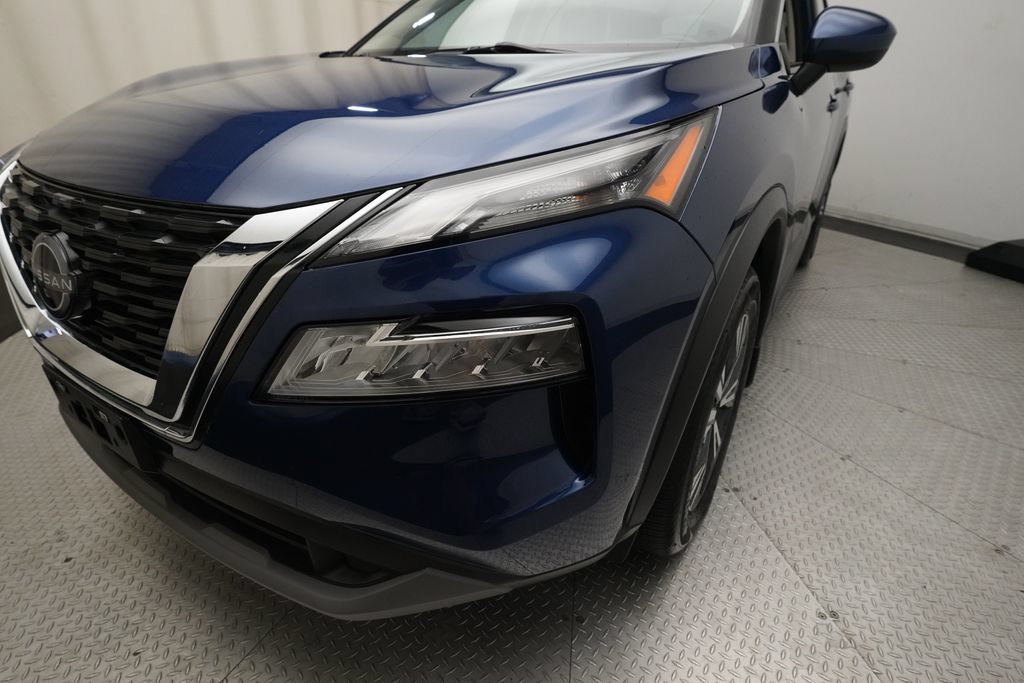 Certified 2023 Nissan Rogue SV w/ SV Premium B Package AWD/4WD image 23