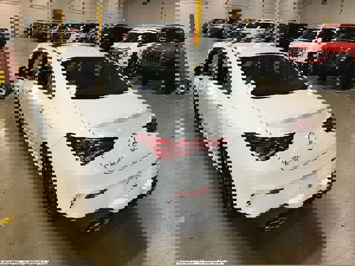 Used 2021 Mercedes-Benz CLA 250 image 4