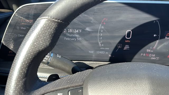 Used 2024 Cadillac XT4 Sport AWD/4WD image 19