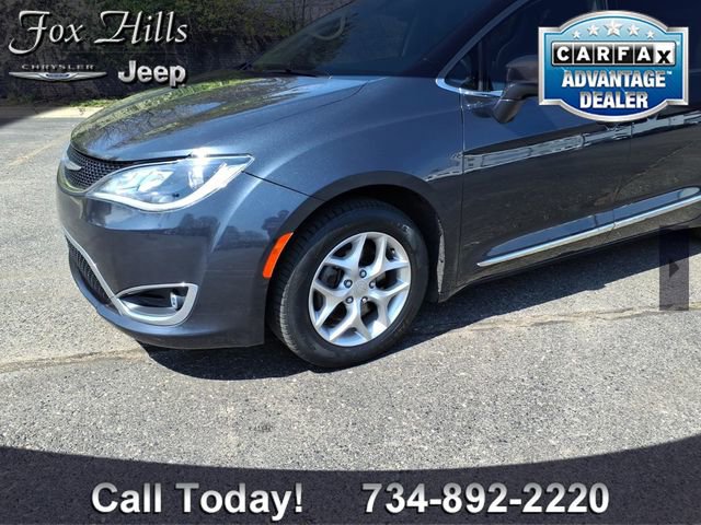 Used 2019 Chrysler Pacifica Limited FWD image 5