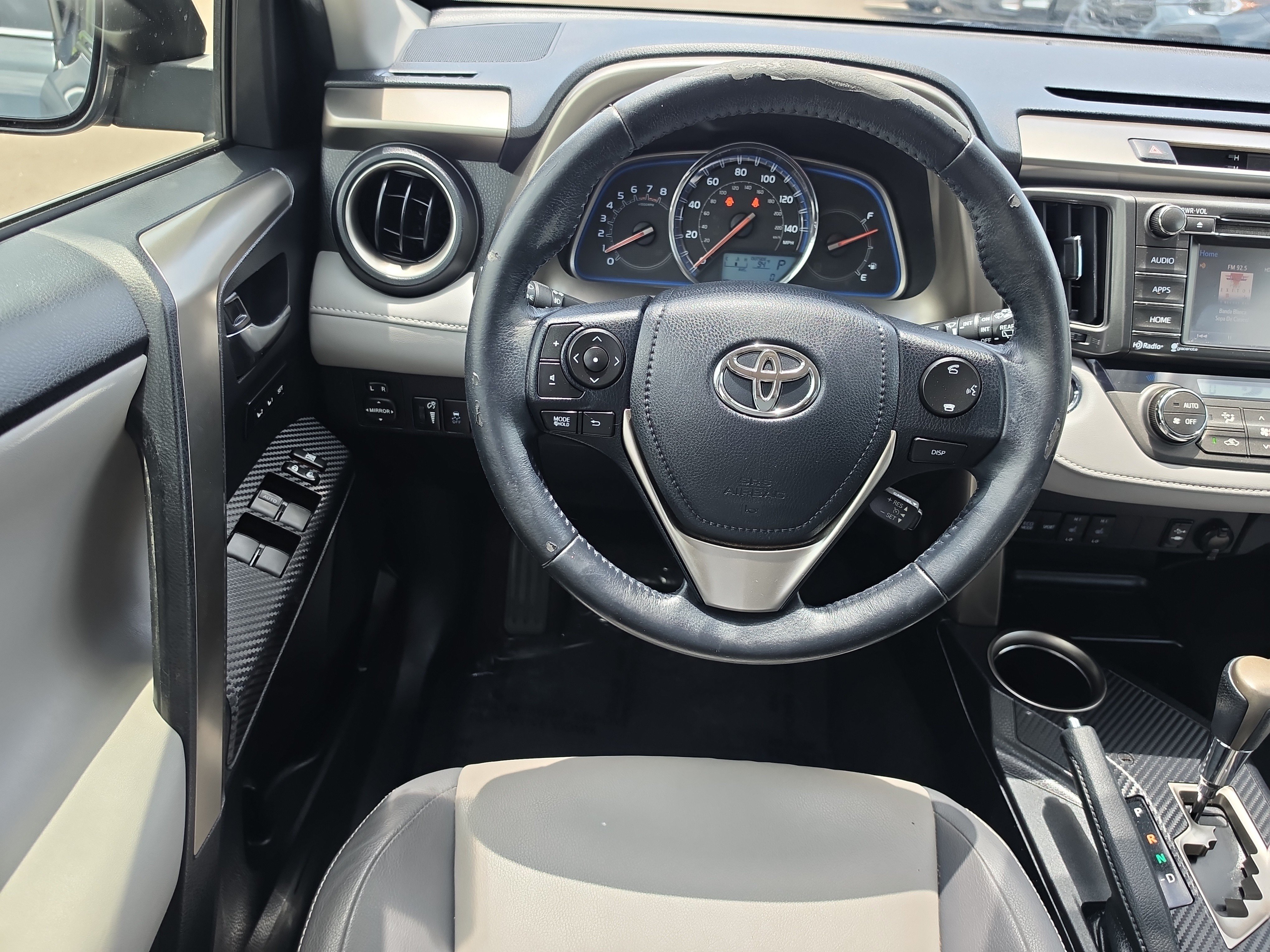 Used 2015 Toyota RAV4 Limited AWD/4WD image 14