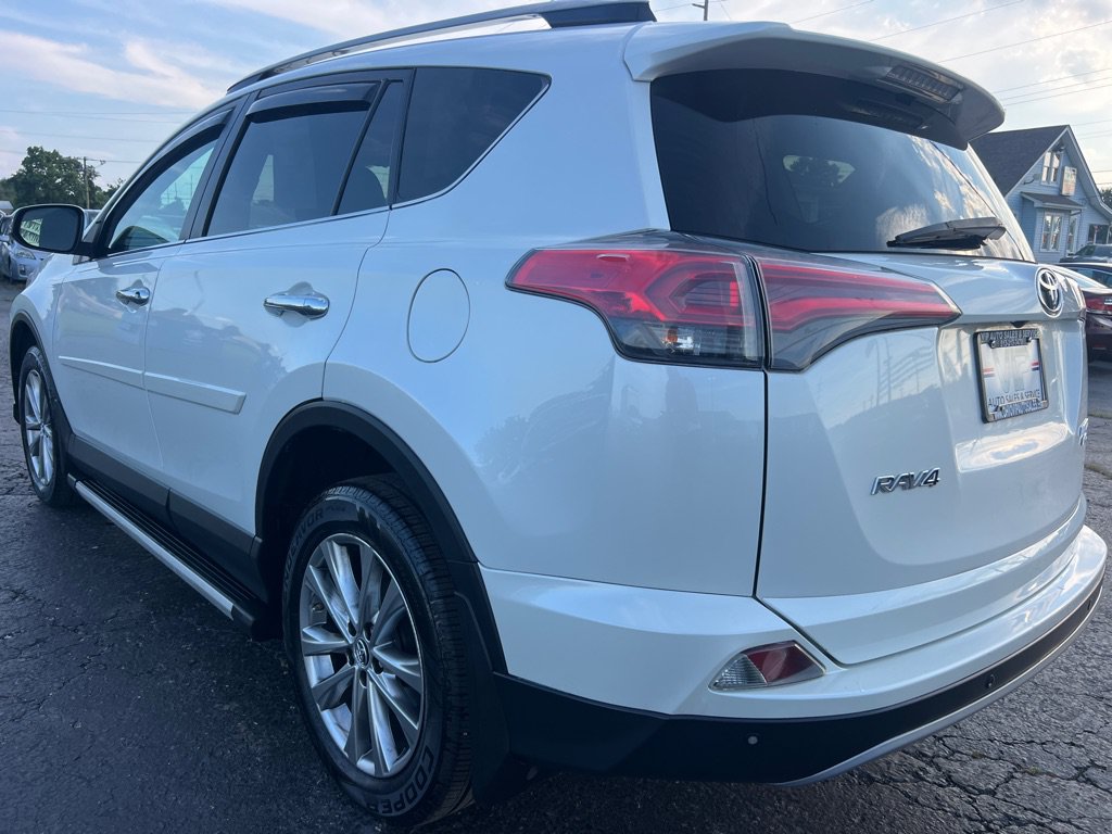 Used 2017 Toyota RAV4 Limited AWD/4WD image 5