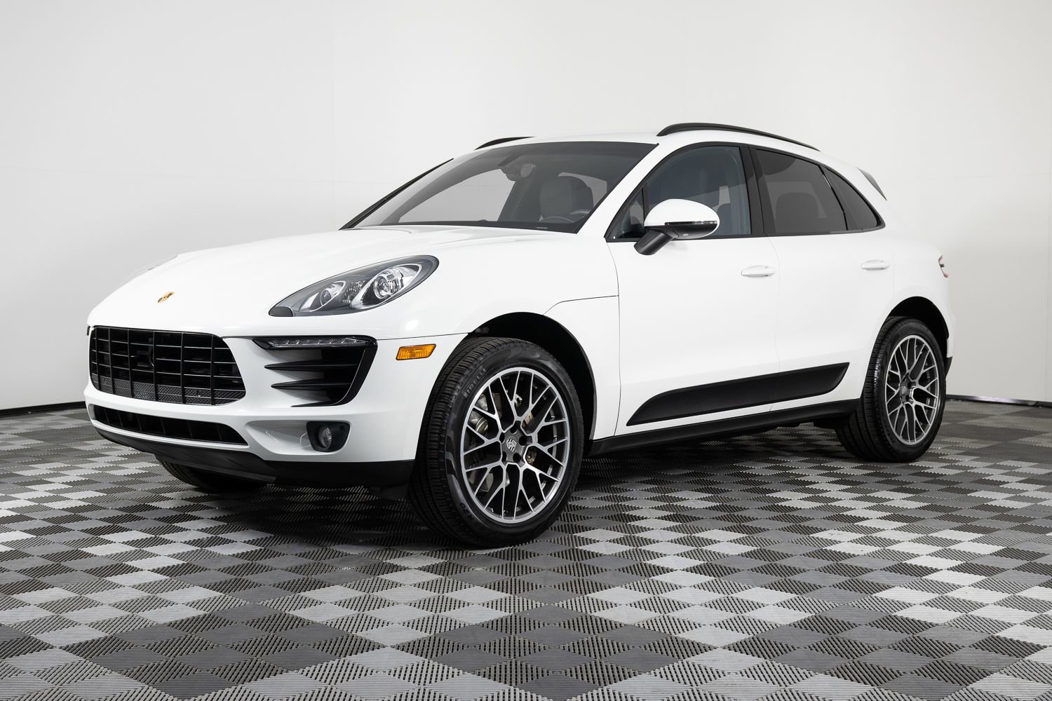 Used 2016 Porsche Macan S w/ Infotainment Package