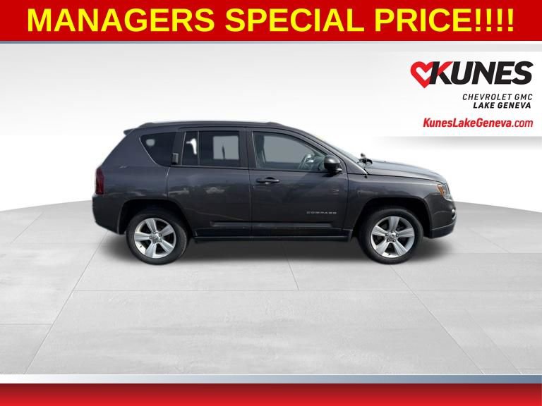 Used 2017 Jeep Compass Sport w/ Power Value Group image 3