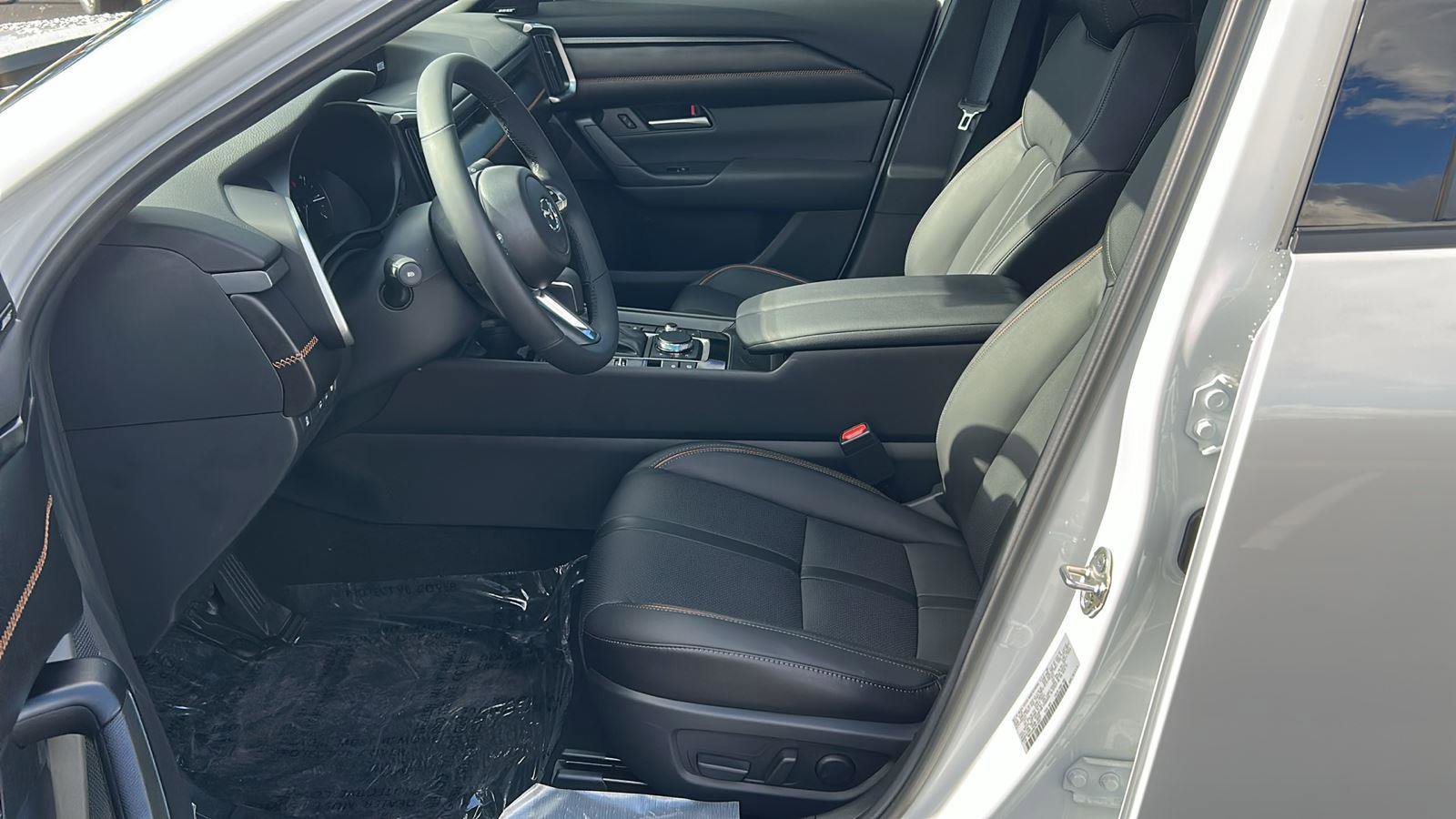New 2026 MAZDA CX-50 AWD 2.5 Hybrid w/ Cargo Package image 19