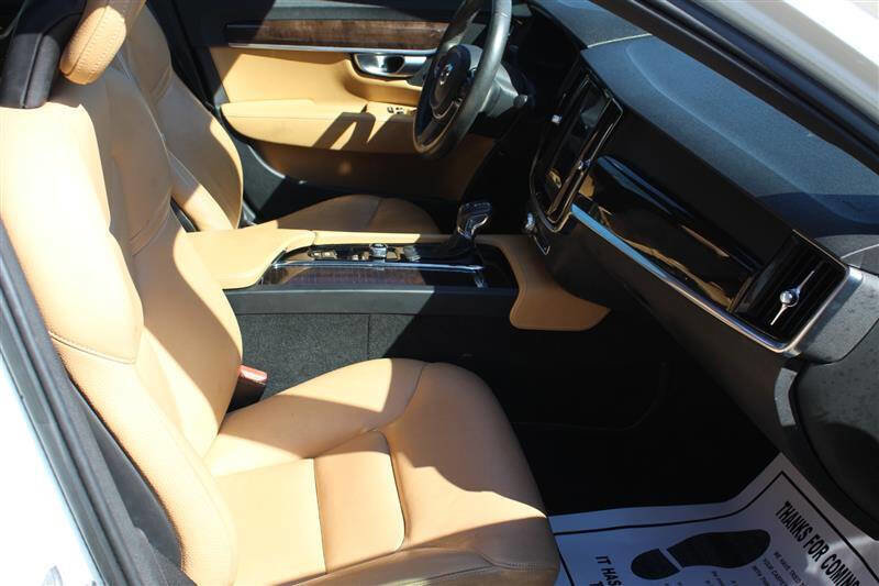 Used 2018 Volvo S90 T5 Momentum w/ Convenience Package image 26